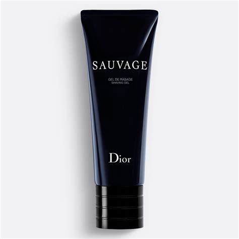 Sauvage Gel de Rasage : aide à protéger la peau des irritations